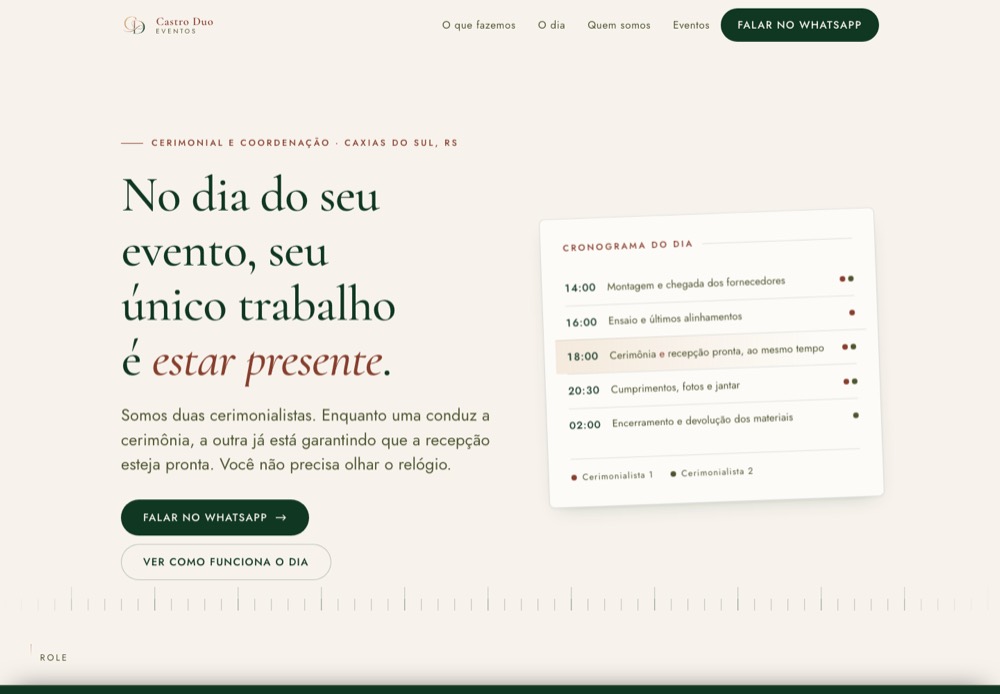 Abertura do site da Castro Duo Eventos, clara, com o cronograma do dia do evento ao lado do título